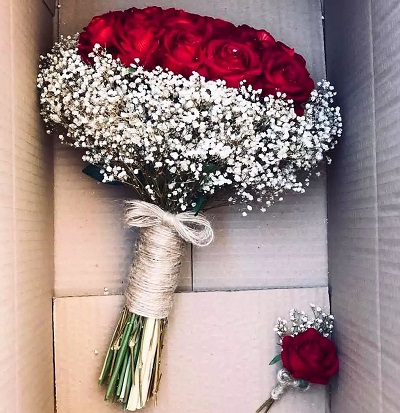  دسته گل عروس با ژیپسوفیلا و رز قرمز
